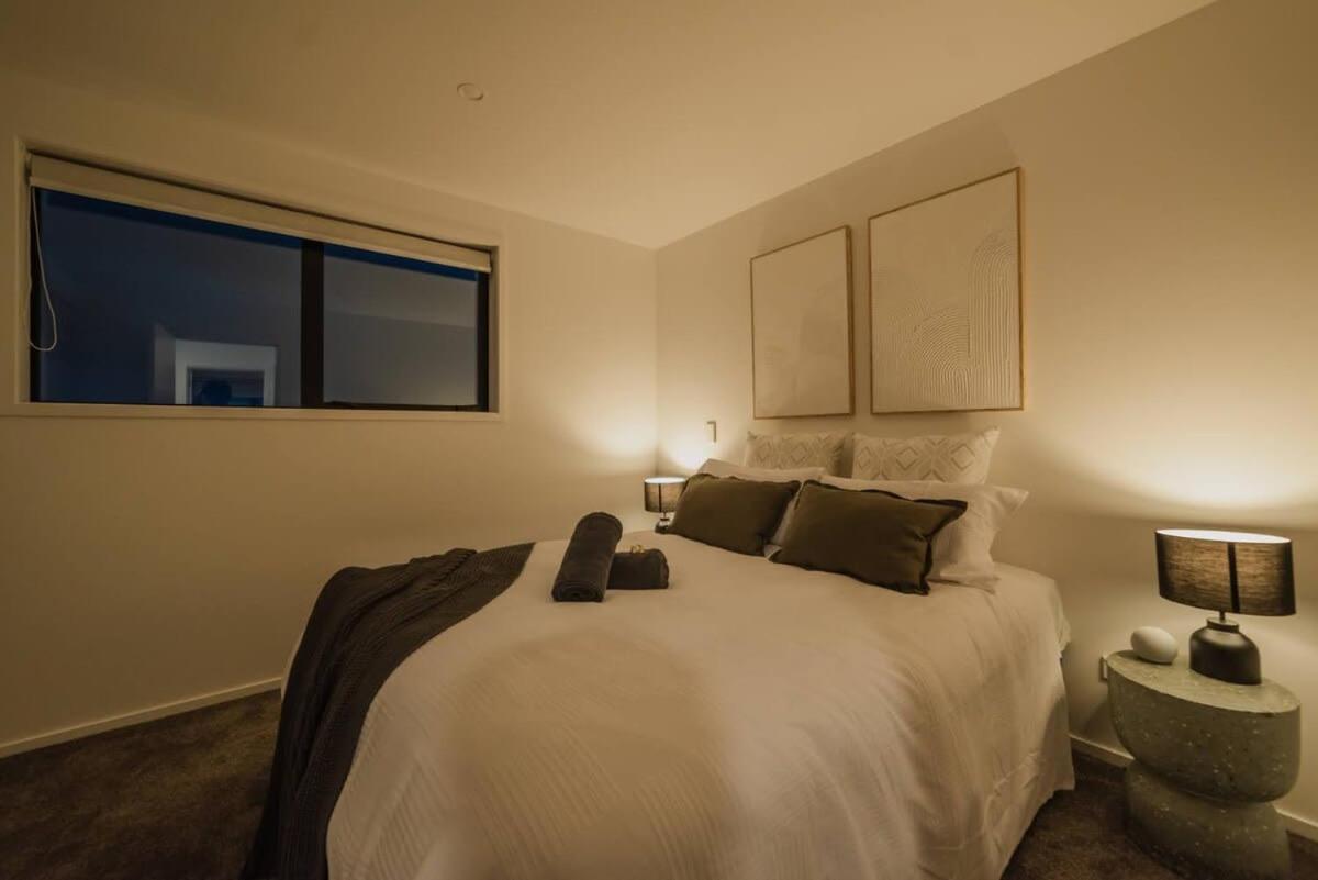 Stones Throw From The Stadium & Hot Tub Christchurch Ngoại thất bức ảnh